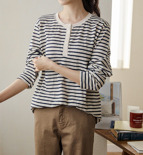 韓國配色設計半排釦條紋T恤
