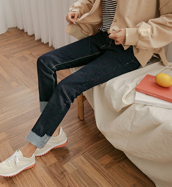 韓國造型裁剪反摺直筒牛仔褲