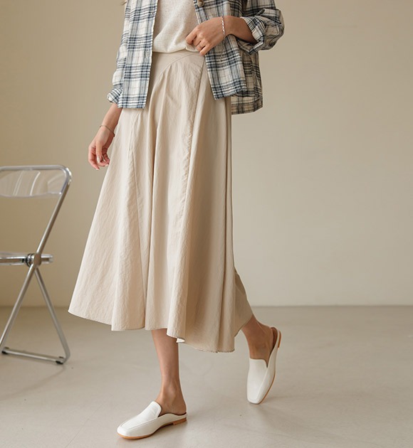 韓國弧形車縫後鬆緊傘襬長裙