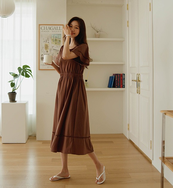 韓國小鏤空荷葉袖鬆緊腰洋裝