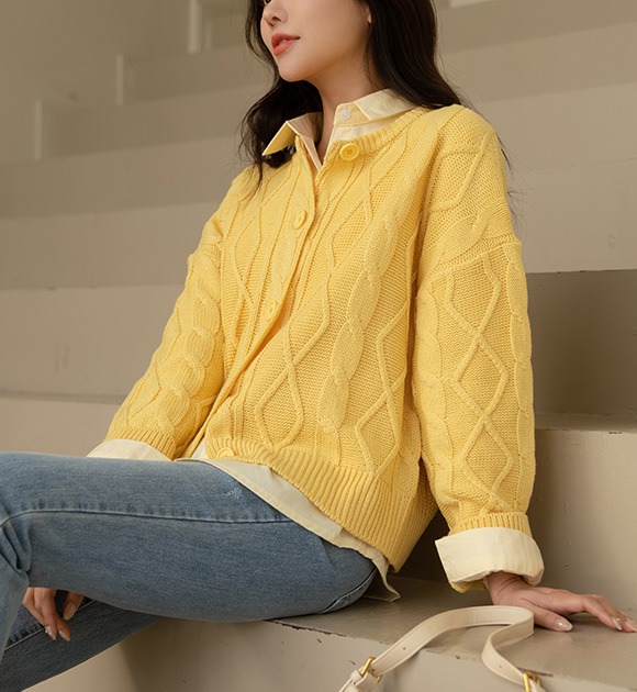韓國麻花紋同色排釦針織外套