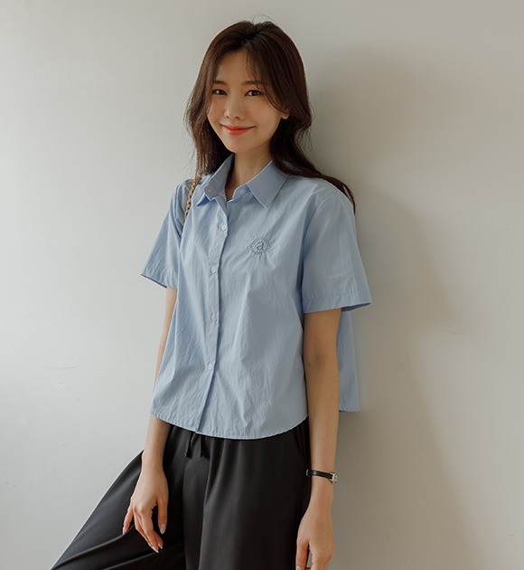 韓國刺繡微短版襯衫