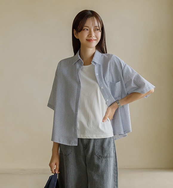 韓國細密條紋短袖襯衫