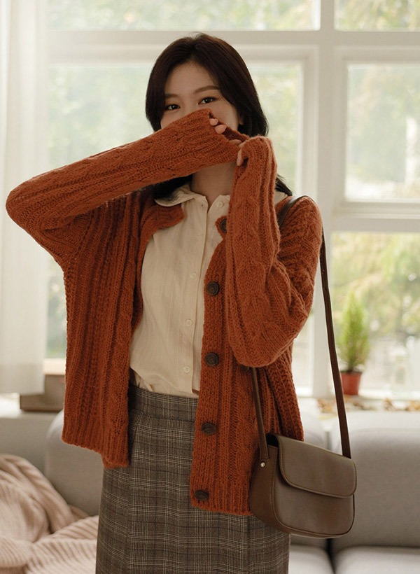 韓國混羊毛圓領麻花針織外套