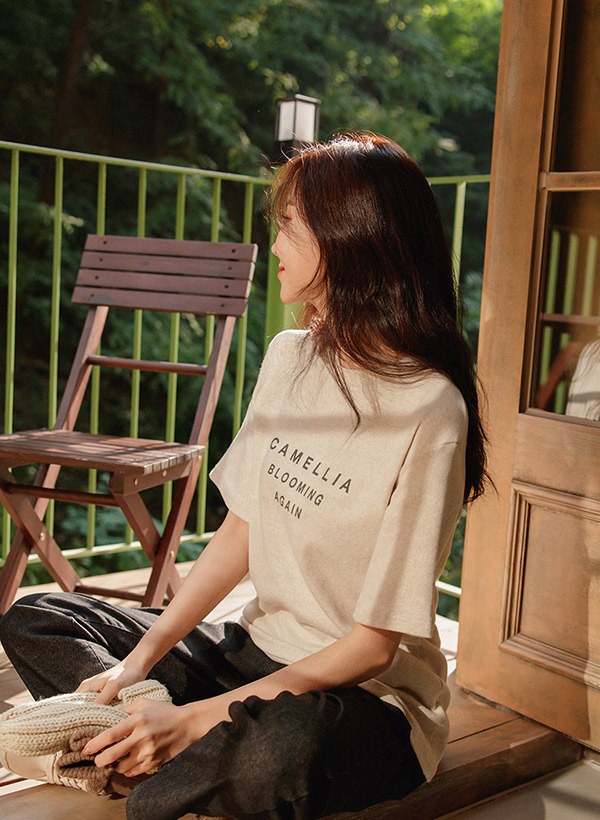 韓國CAMELLIA印字磨毛短袖T恤