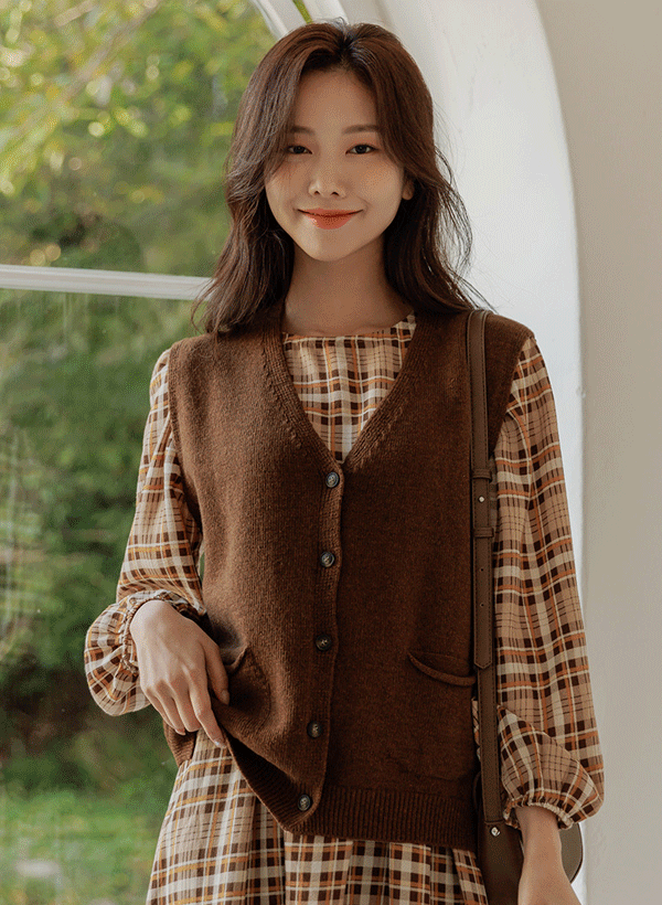 韓國排釦羊毛混紡針織背心
