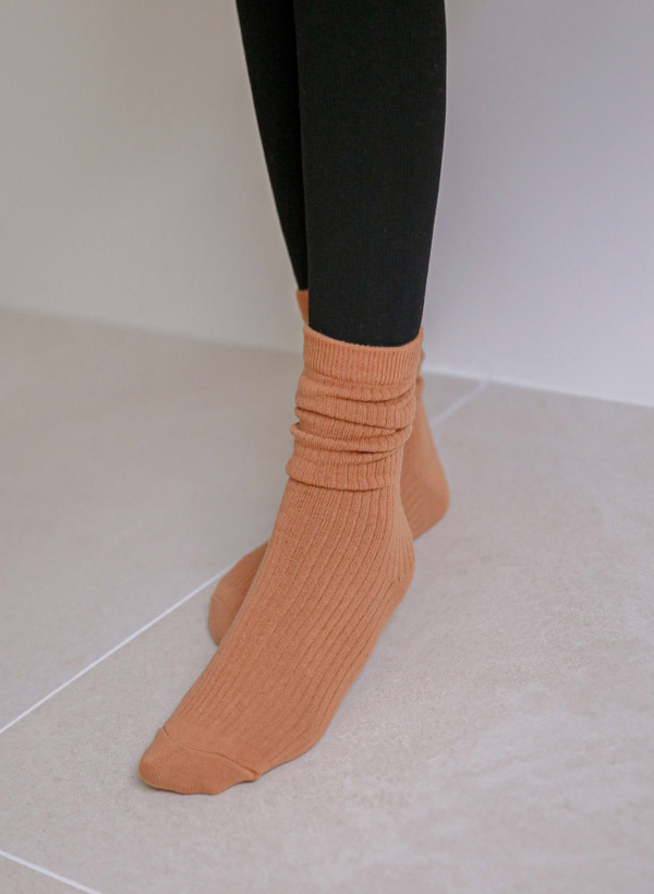 韓國日常必備款羅紋棉質中長襪