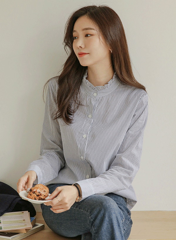 韓國荷葉立領圓弧襬長袖襯衫