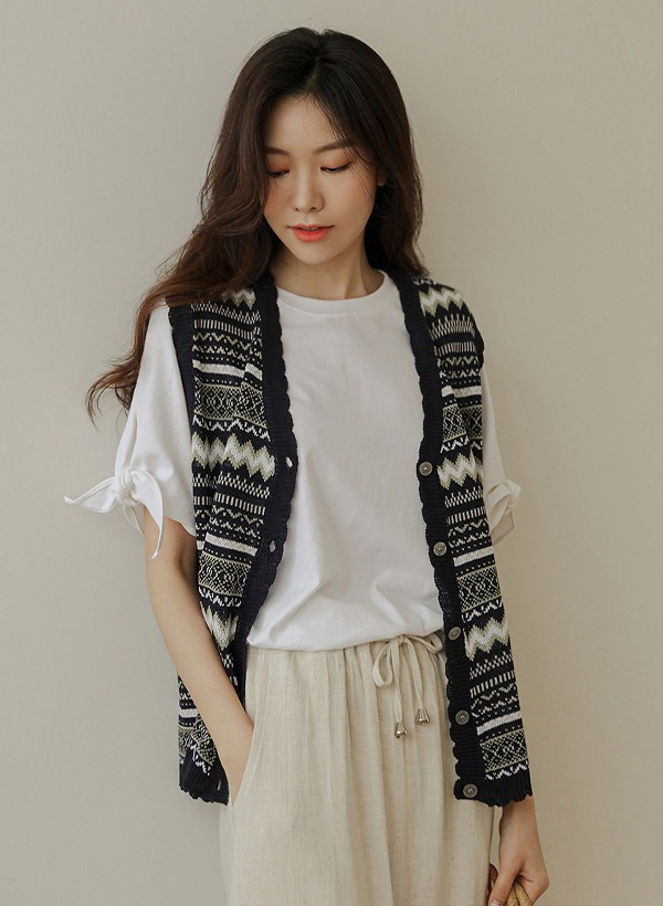 韓國民族風圖騰排釦針織外套