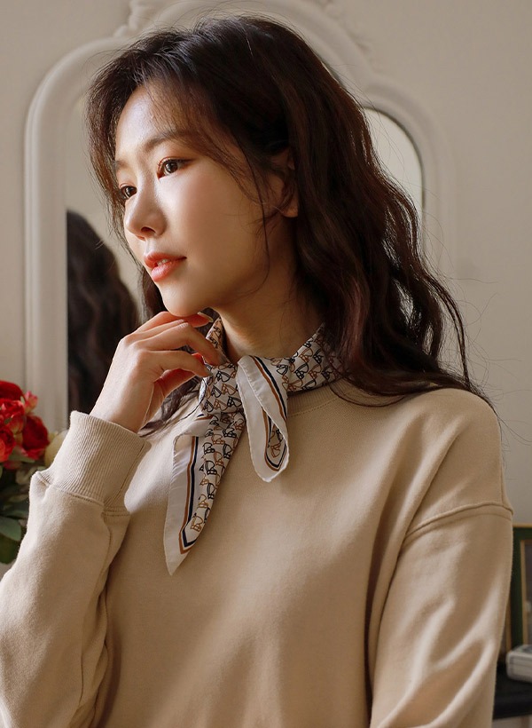 韓國配色線條印花方形領巾